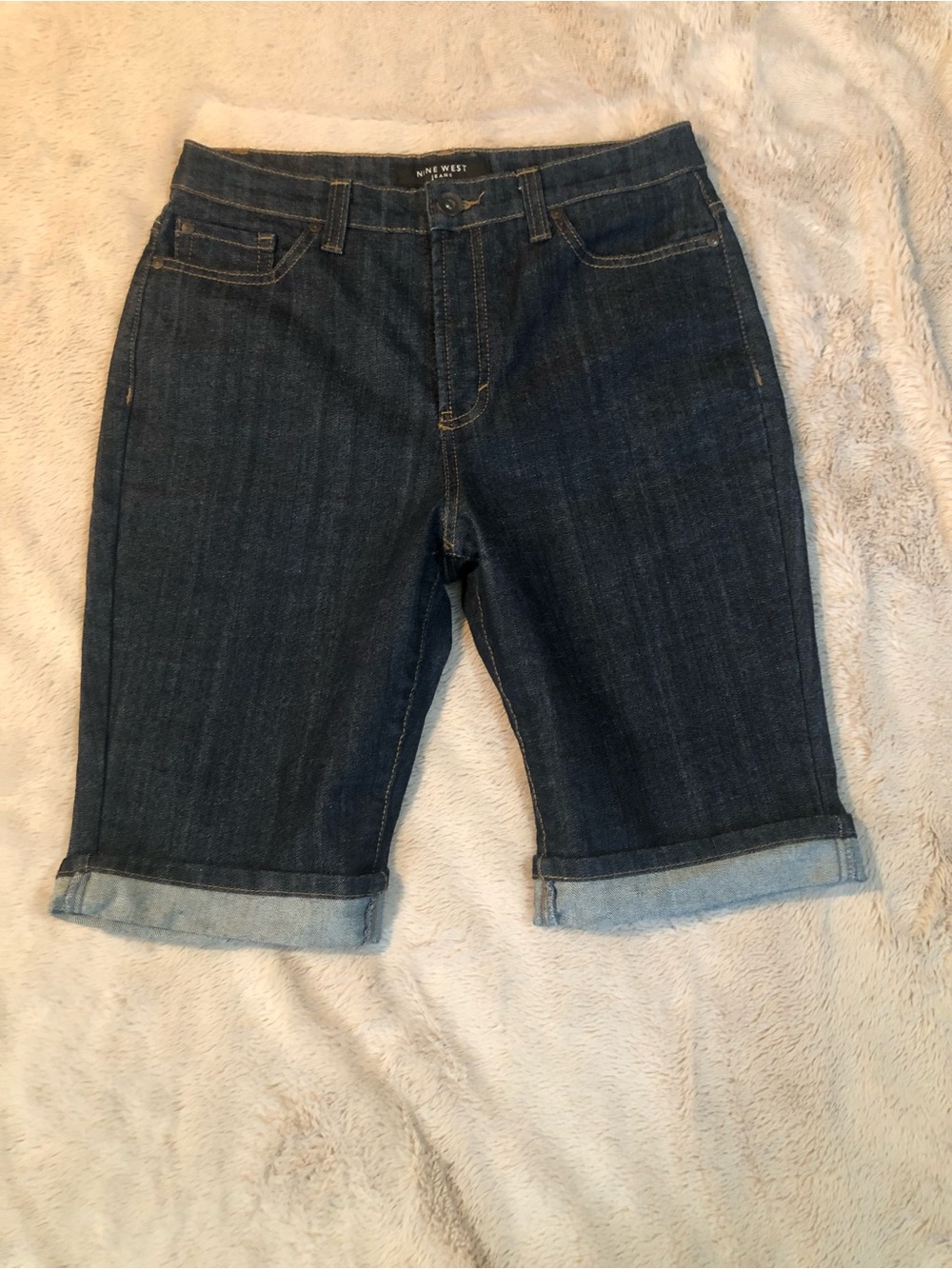 NINE WEST Jeans Women’s 8 Cuffed Bermuda Shorts 5 Pocket Stretch